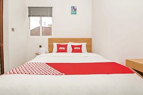 OYO 3307 Ayudia Guesthouse
