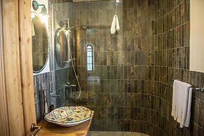 Giorgi Ushikishvili Chateau Celler