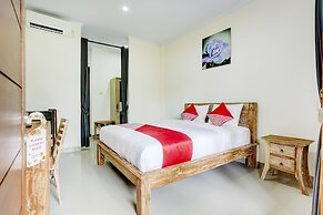 Super OYO 90232 March 67 Stay