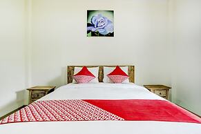 Super OYO 90232 March 67 Stay