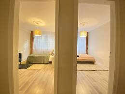 Exquisite and Spacious Flat in Central Sisli