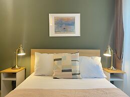 Exquisite and Spacious Flat in Central Sisli