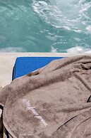 White Holidays Project