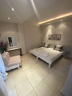 Klio Apartments and Studios