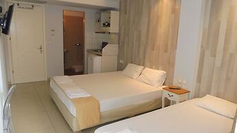 Klio Apartments and Studios