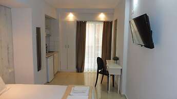 Klio Apartments and Studios