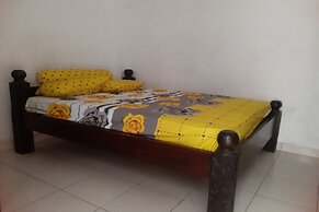 OYO 90810 Ravaya Homestay