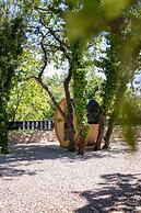 Villa PORTUM - Where Serenity & Comfort meet, Luxurious Woodland Retre