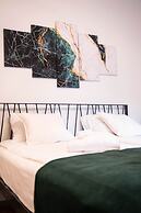 Villa PORTUM - Where Serenity & Comfort meet, Luxurious Woodland Retre