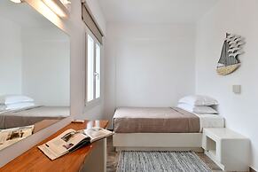 Ammos Luxury Rooms & Home