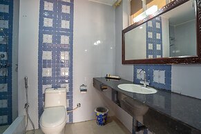 Avocado and Orchid Resort