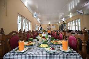 Avocado and Orchid Resort