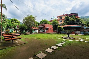 Avocado and Orchid Resort