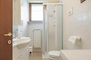 De Gasperi 14 in Sale Marasino