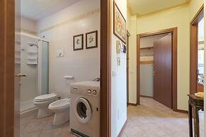 De Gasperi 14 in Sale Marasino