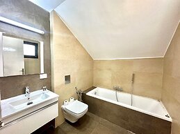 Villa Corniche vue mer et Piscine Chauff e