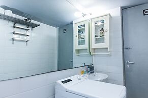 Ampelokipi Metro Roomy Delightful Oasis