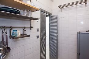 Ampelokipi Metro Roomy Delightful Oasis