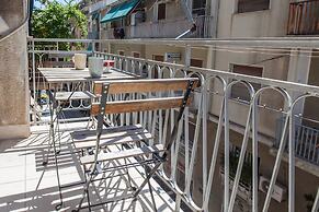 Ampelokipi Metro Roomy Delightful Oasis