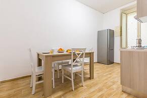 Central Station Family Apartment by Wonderful Italy
