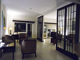 Portaluna Hotel & Resort By Reston