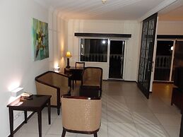 Portaluna Hotel & Resort By Reston