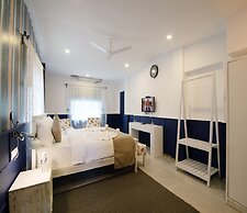 Hibis Hotels and Resorts