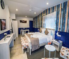 Hibis Hotels and Resorts