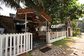 Hibis Hotels and Resorts