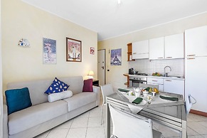 Anna Station 200m From the sea