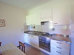 Apartment With Swimming Pool