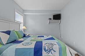 Boardwalk Shores D 2 Bedroom Duplex by RedAwning