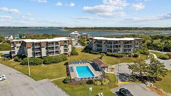 Southwinds J12 2 Bedroom Condo by RedAwning