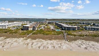 Southwinds J12 2 Bedroom Condo by RedAwning