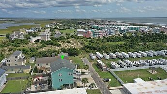 Barefoot West 3 Bedroom Duplex by RedAwning