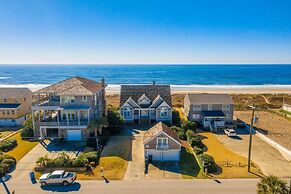 Shearwater 4 Bedroom Home by RedAwning