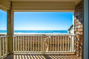 Shearwater 4 Bedroom Home by RedAwning