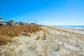 Shearwater 4 Bedroom Home by RedAwning