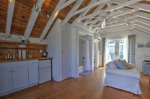 Shearwater 4 Bedroom Home by RedAwning