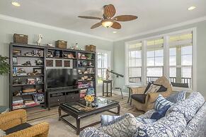 Sunset Bay Retreat 4 Bedroom Home by RedAwning