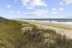 Point Prospect Shores 2 Bedroom Condo by RedAwning