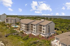 Point Prospect Shores 2 Bedroom Condo by RedAwning