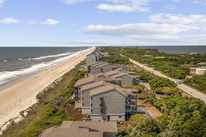 Point Prospect Shores 2 Bedroom Condo by RedAwning