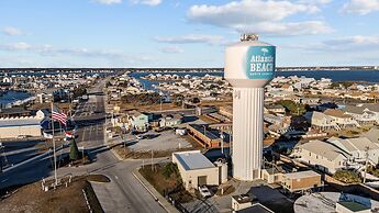 Night N Gale 4 Bedroom Home by RedAwning