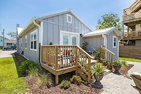 Conch's Point Cottage 2 Bedroom Home by RedAwning