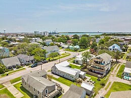 Conch's Point Cottage 2 Bedroom Home by RedAwning