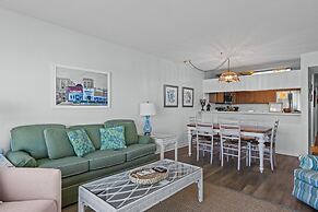 Maritime West C-33 3 Bedroom Condo by RedAwning