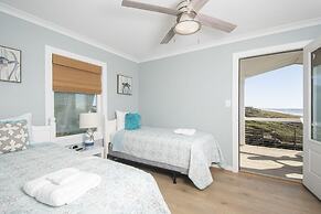 The Hanner 4 Bedroom Home by RedAwning