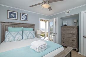 The Hanner 4 Bedroom Home by RedAwning