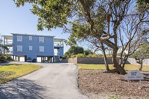 The Hanner 4 Bedroom Home by RedAwning